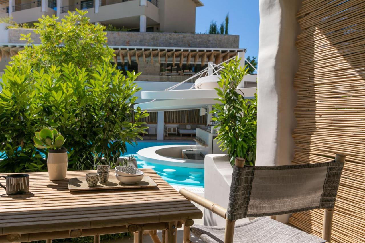 Hotel Crystal Waters Nikiana Esterno foto