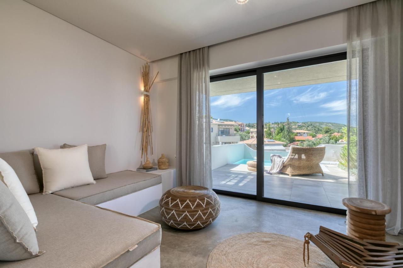 Hotel Crystal Waters Nikiana Esterno foto