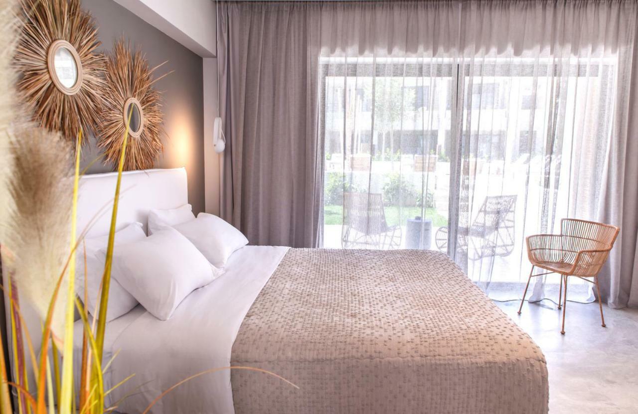 Hotel Crystal Waters Nikiana Esterno foto